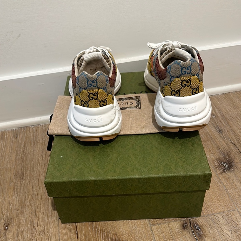 Gucci men Multicolor Sneakers - Picture 3 of 4